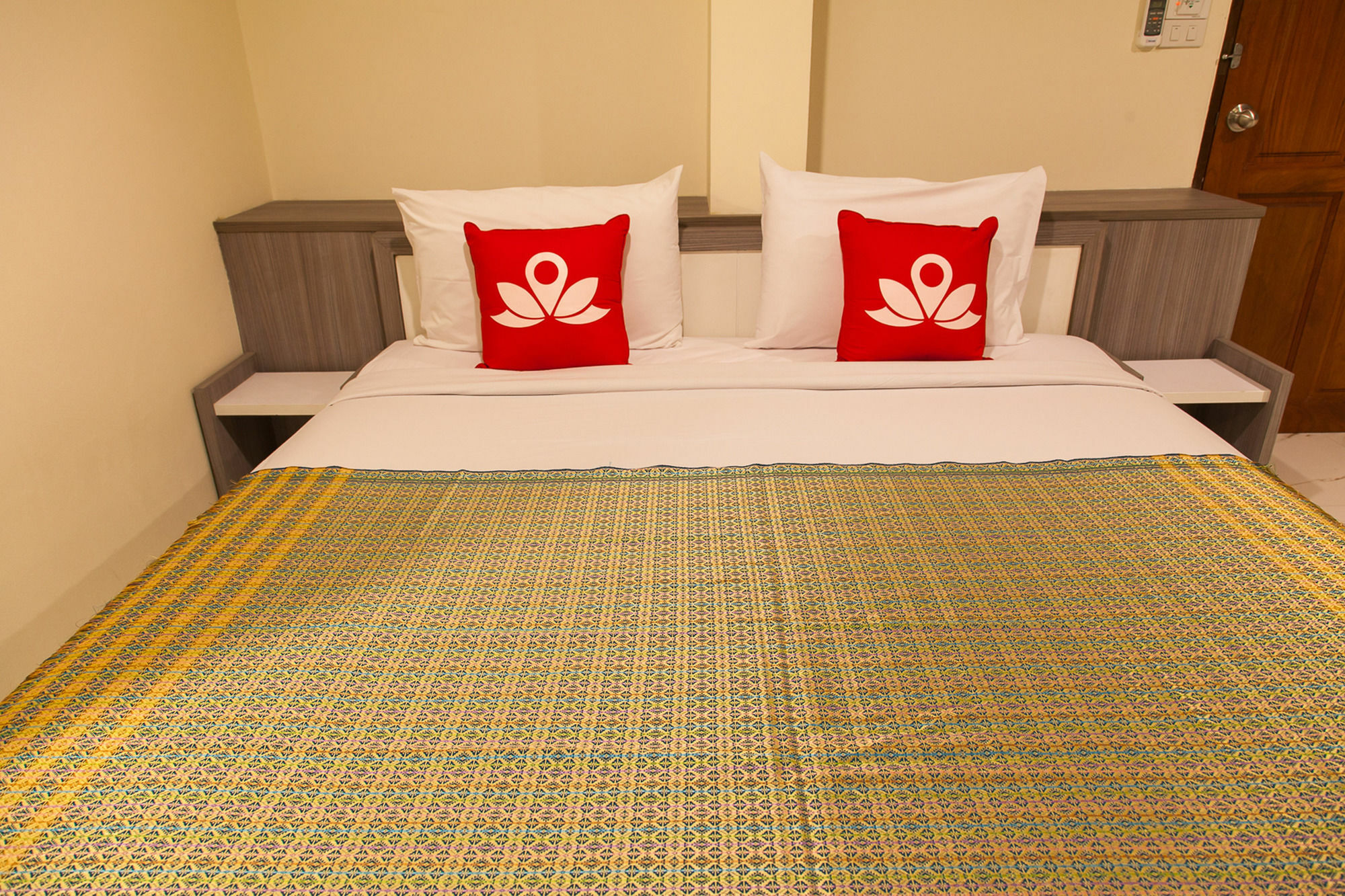 בנגקוק Zen Rooms Samsen 3 מראה חיצוני תמונה